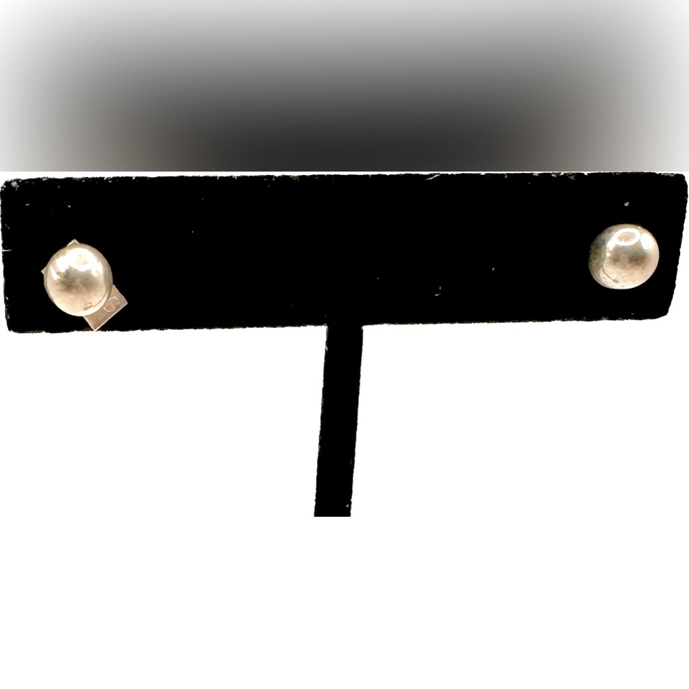 Very Cute Round Stud 925 Silver Earrings Preowned, Good Condition-Mexican Silver